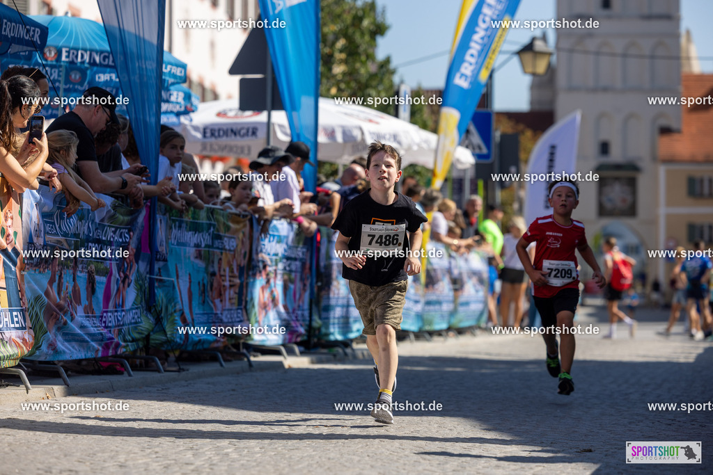 VJ__3219 | Stadtlauf Erding 2025 #stadtlauferding #erdingstadtlauf #stadtlauf_erding #laufmotivation #trisporterding #yourpictrs #sportshot_your_pictrs