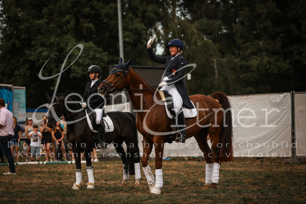 SaShow00117 | Leoni Ertmer Photography - Realisiert mit Pictrs.com
