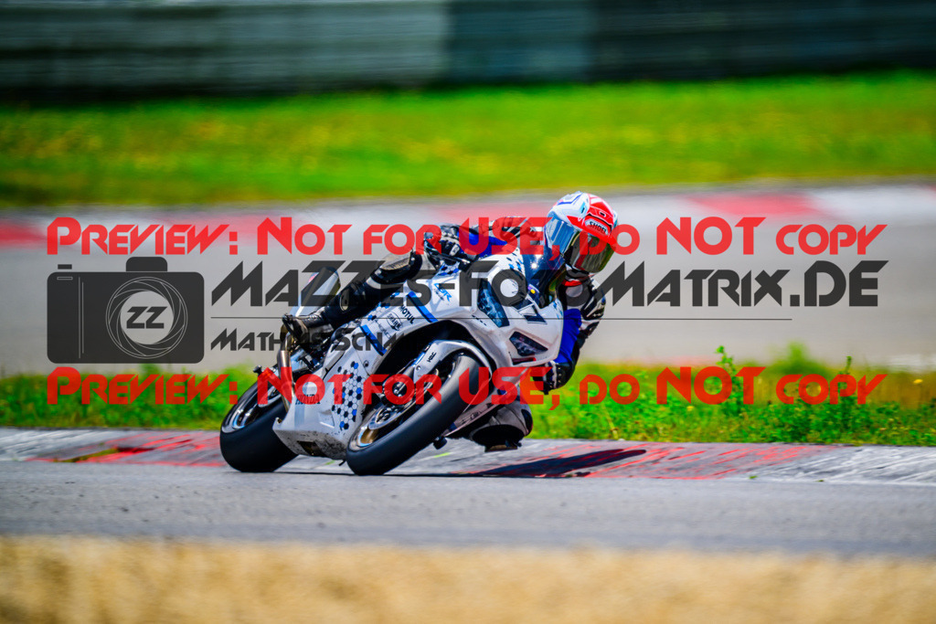 MaZZes_FotoMatrix_240717_6007705_0230 | WEISS