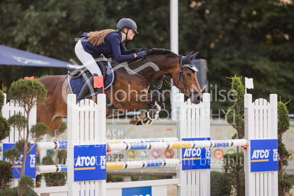 220728_BHO_ST_M1-Spr_2-835 | Deine schönsten Turniermomente als professionelle Fotos! Entdecke hochwertige Pferdesport-Fotografie im Online-Shop. Jetzt Fotos finden & bestellen!