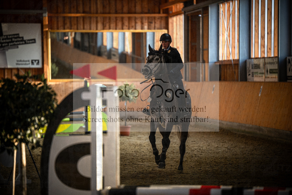 DOS_1824 | Entdecke hochwertige Reitturnierfotos von Foto Oger. Professionell, emotional und authentisch – jetzt Lieblingsmomente im Shop bestellen.Deutschlandweite Turnierfotografie. - Realisiert mit Pictrs.com