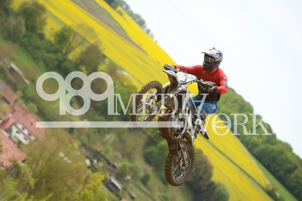 5E6A8774 | 989 MEDIAWORK