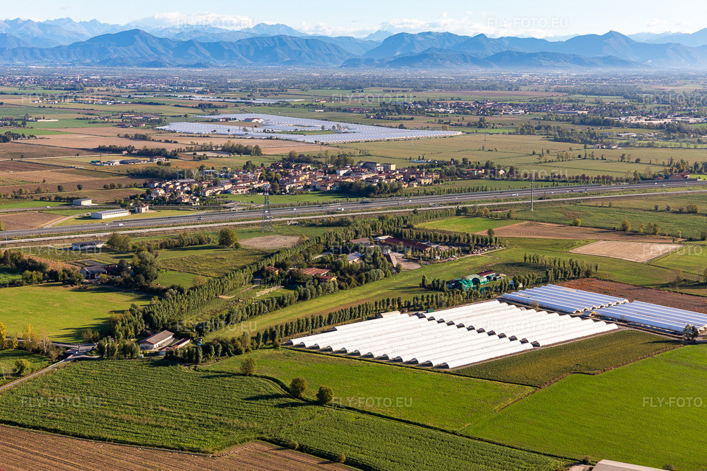 Vue aérienne: Cascina Reina, Red Tech 