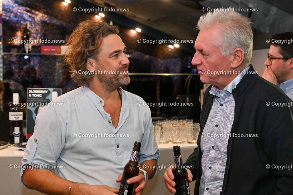 Lassts mas sche griassn_ 2 Tagesbart_ 31.10.2024-13 | bilder, linz, oberösterreich, österreich, europa, photo, foto, tiere, hunde, landwirtschaft, landschaft, politik, wirtschaft, wissenschaft, industrie, verkehr, medizin, society, fodo.news