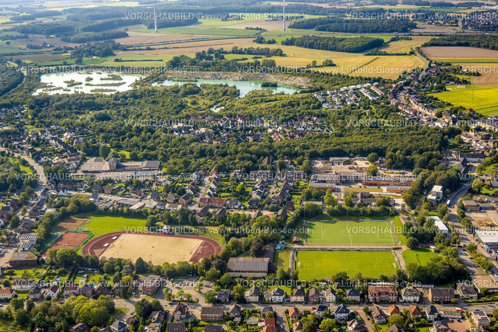 Beckum230804739 | Luftbild, Jahnstadion und Römerkampfbahn, Kreishandwerkerschaft Steinfurt Warendorf, Beckum, Münsterland, Nordrhein-Westfalen, Deutschland