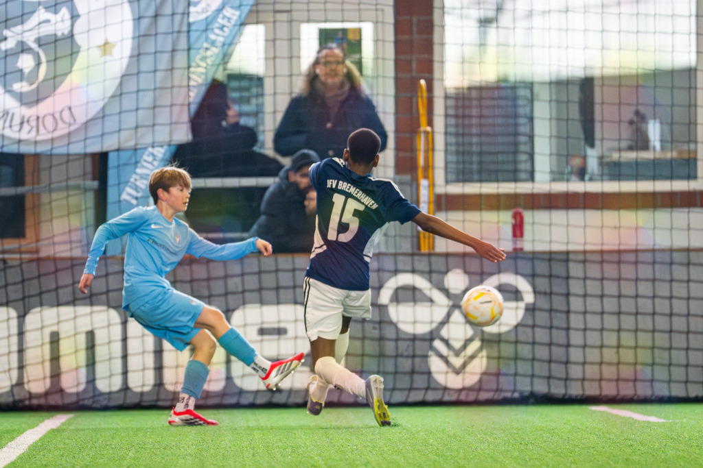 blr.pics-291 | Professionelle Fußball- und Sportfotografie. Spielbilder online ansehen und kaufen – Einzelbilder oder komplette Galerien in hoher Qualität. - Realisiert mit Pictrs.com