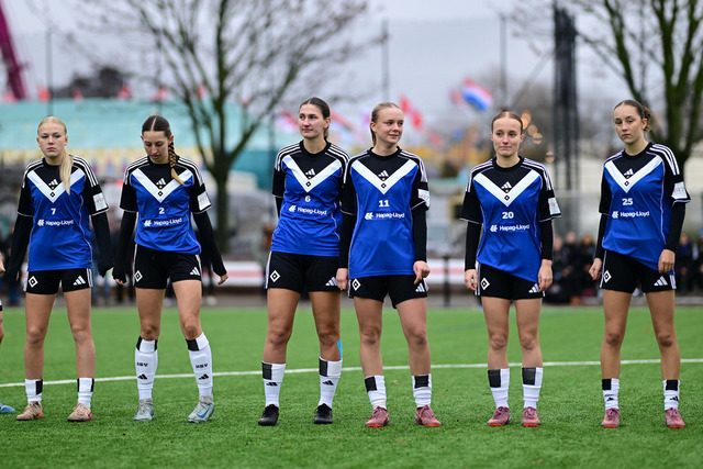 Fußball I Frauen I Saison 2025-2026 I Regionalliga Nord I 10. Spieltag I FC St. Pauli - Hamburger SV U20 I 13979 | Der Sportfotograf. - Realisiert mit Pictrs.com