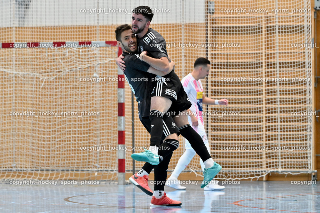 Carinthia Flamengo Futsal Club vs. FC Ljuti Krajisnici | Jubel #6 Muhamed Ramic FC Ljuti Krajisnici, #18 Nermin Hasanbegovic FC Ljuti Krajisnici, Carinthia Flamengo Futsal Club vs. FC Ljuti Krajisnici, Carinthia Flamengo Fusal Club vs. FC Ljuti Krajisnici am 12.10.2025 in Klagenfurt (Ballspielhalle Viktring), Austria, (Photo by Bernd Stefan)