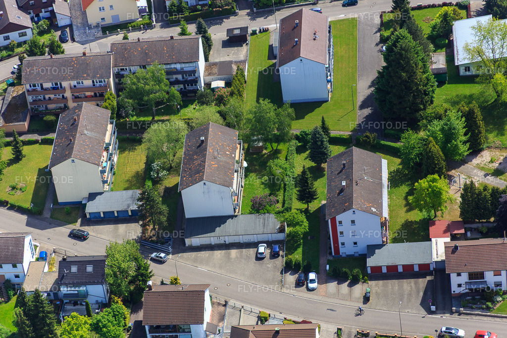 Luftbild: Konrad-Adenauer-Ring in Hagenbach im Bundesland Rheinland-Pfalz in Deutschland. Foto: IMG_078528.jpg vom 08.05.2015 durch Werner Riehm/FLY-FOTO.de
