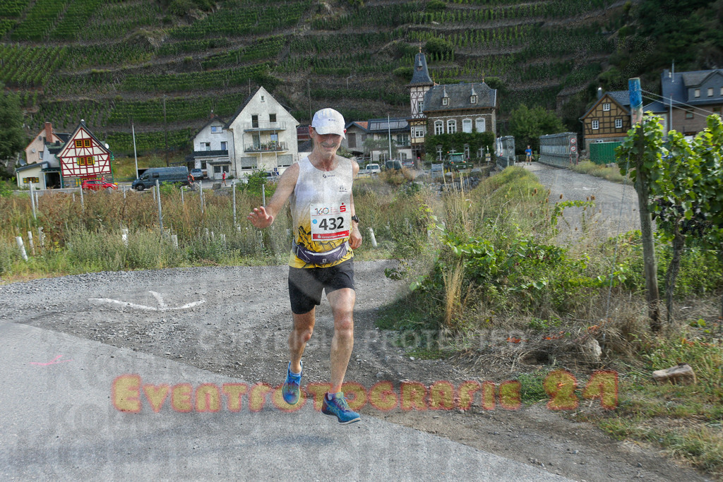 250830_1000_EX1_9093 | Sportfotografie im Rhein-Sieg Kreis, Köln, Bonn, NRW, Rheinland Pfalz, Hessen, etc. Unser Tätigkeitsfeld umfasst den Laufsport vom Volkslauf über den Marathon, Duathlon, Triathon bis zum Ultralauf wie Kölnpfad Ultra oder Schindertrail.