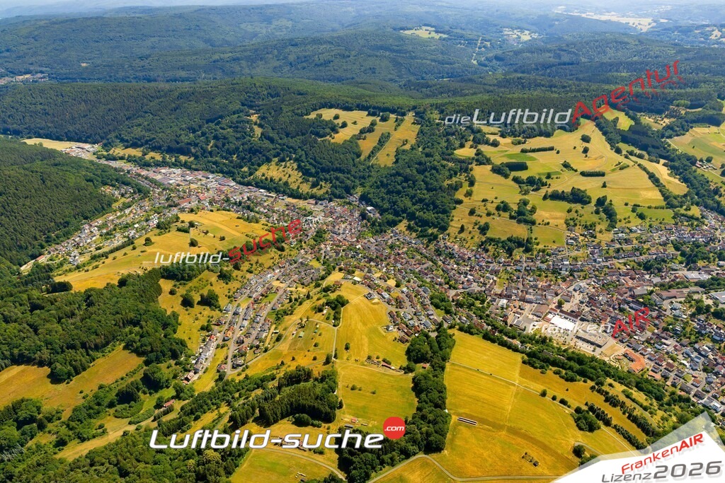Das Luftbild zeigt :  Frammersbach - Die Luftaufnahme wurde 2023 vom UL-Flugzeug aus erstellt ( keine Drohne ) - Hochauflösende Luftaufnahme - Für grossformatige Ausdrucke geeignet. Die Geschenkidee !Mit Lizenz und Bildrechte bestellbar