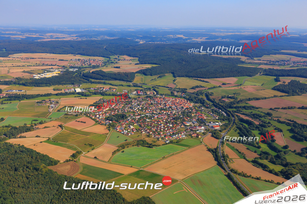 Luftbild von  Oberthulba - Luftaufnahme wurde 2016 von https://frankenair.de mittels Flugzeug (keine Drohne) erstellt - die Geschenkidee