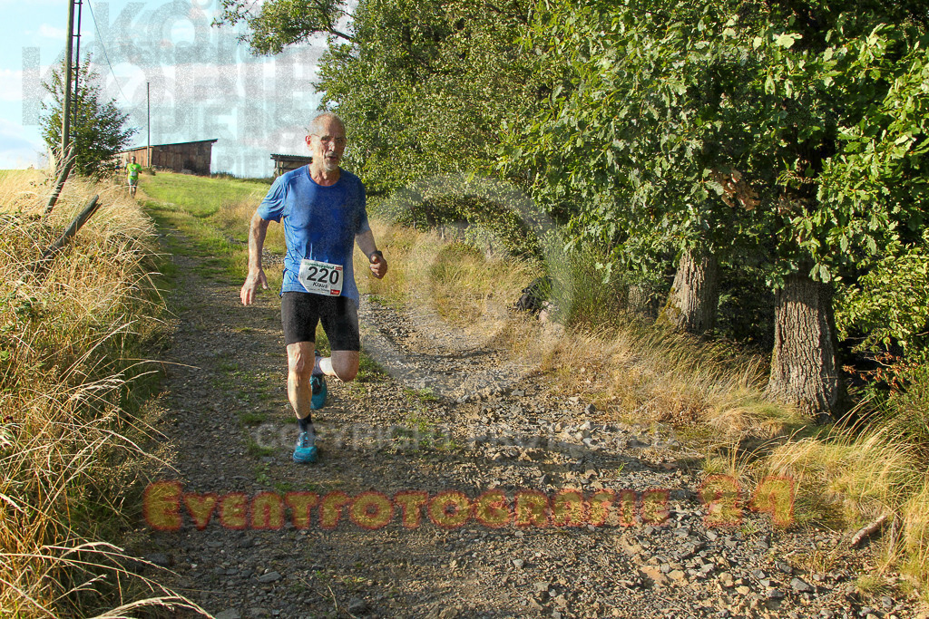 250801_1912_EV4_8272 | Sportfotografie im Rhein-Sieg Kreis, Köln, Bonn, NRW, Rheinland Pfalz, Hessen, etc. Unser Tätigkeitsfeld umfasst den Laufsport vom Volkslauf über den Marathon, Duathlon, Triathon bis zum Ultralauf wie Kölnpfad Ultra oder Schindertrail.