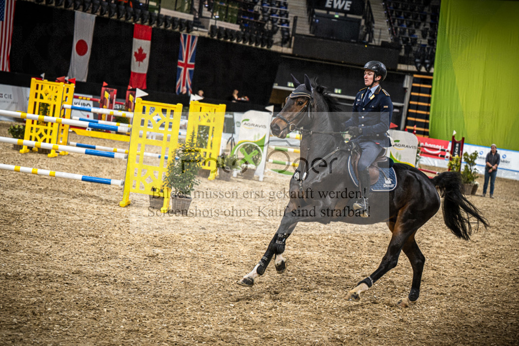 DOS_1089 | Entdecke hochwertige Reitturnierfotos von Foto Oger. Professionell, emotional und authentisch – jetzt Lieblingsmomente im Shop bestellen.Deutschlandweite Turnierfotografie. - Realisiert mit Pictrs.com