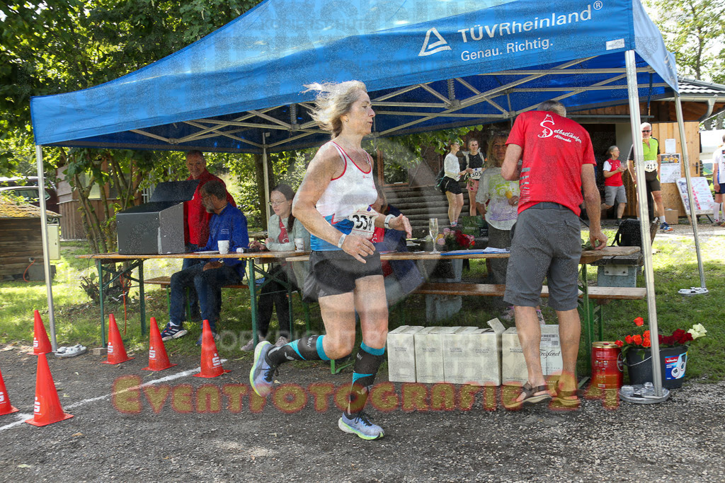 230826_1215_EX1_0278 | Sportfotografie im Rhein-Sieg Kreis, Köln, Bonn, NRW, Rheinland Pfalz, Hessen, etc. Unser Tätigkeitsfeld umfasst den Laufsport vom Volkslauf über den Marathon, Duathlon, Triathon bis zum Ultralauf wie Kölnpfad Ultra oder Schindertrail.