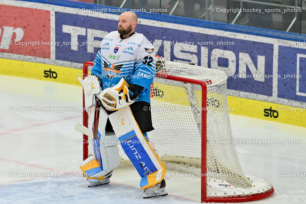 EC IDM WÄRMEPUMPEN VSV vs. Steinbach Black Wings Linz | #32 Rasmus Tirronen Black Wings Linz, EC IDM WÄRMEPUMPEN VSV vs. Steinbach Black Wings Linz, EC IDM WÄRMEPUMPEN VSV vs. Steinbach Black Wings Linz am 04.03.2026 in Villach (Stadthalle Villach), Austria, (Photo by Bernd Stefan)