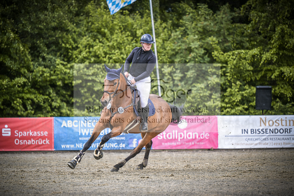 DOS_2037 | Entdecke hochwertige Reitturnierfotos von Foto Oger. Professionell, emotional und authentisch – jetzt Lieblingsmomente im Shop bestellen.Deutschlandweite Turnierfotografie. - Realisiert mit Pictrs.com