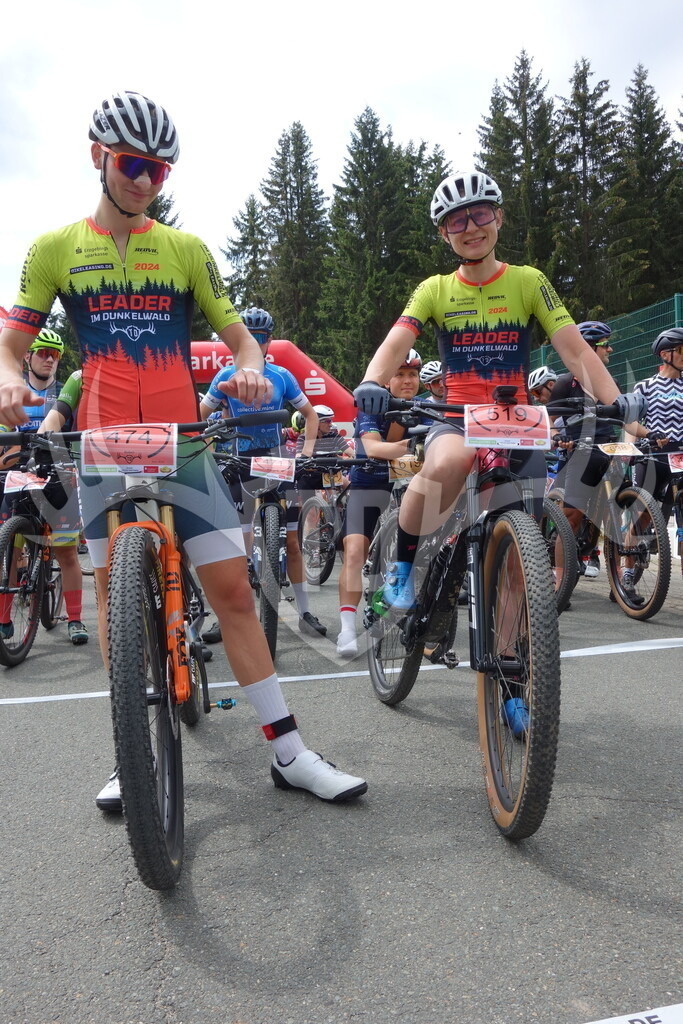 DSC03749 | Fotogalerie der Treibjagd im Dunkelwald - Dein MTB Etappenrennen im Erzgebirge - Realisiert mit Pictrs.com