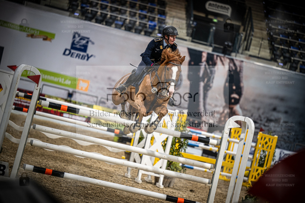 DOS_1435 | Entdecke hochwertige Reitturnierfotos von Foto Oger. Professionell, emotional und authentisch – jetzt Lieblingsmomente im Shop bestellen. - Realisiert mit Pictrs.com