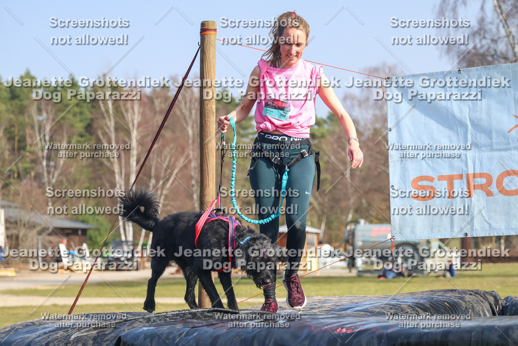 Dog Paparazzi - Strongdog North Mrz26-2371 | Dog Paparazzi Jeanette Grottendiek Fotografie & Videografie - Realisiert mit Pictrs.com