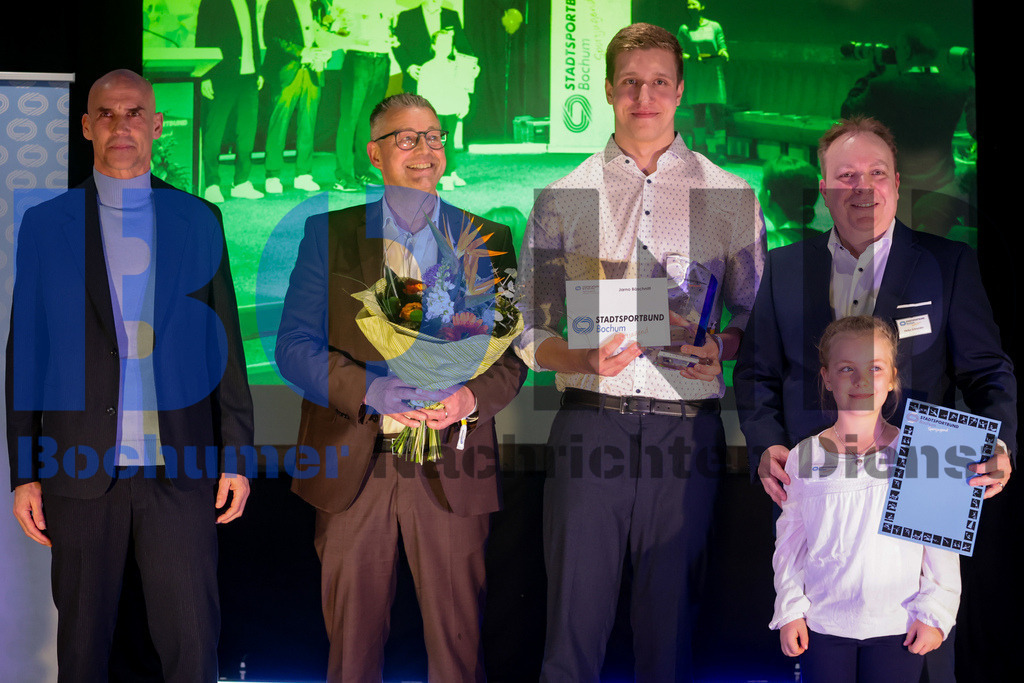 SEB_BOCSPO120240313-30 | bond - Realisiert mit Pictrs.com