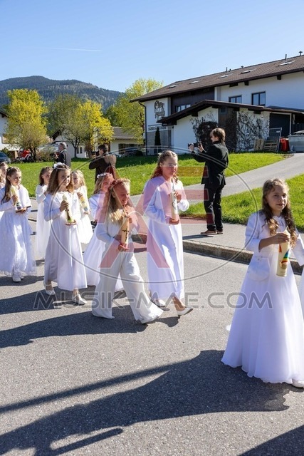 MAE-pic_3011 | Der online Fotoshop des Inzeller Fotografen MAE - Marc Anton Eicher. Hier können Sie ihre Fotos und Stockfotos online bestellen als Download oder als Ausdruck, der ihnen bequem nach Hause geschickt wird.
Ihr Marc Anton Eicher - der Inzeller Fotograf - Realisiert mit Pictrs.com