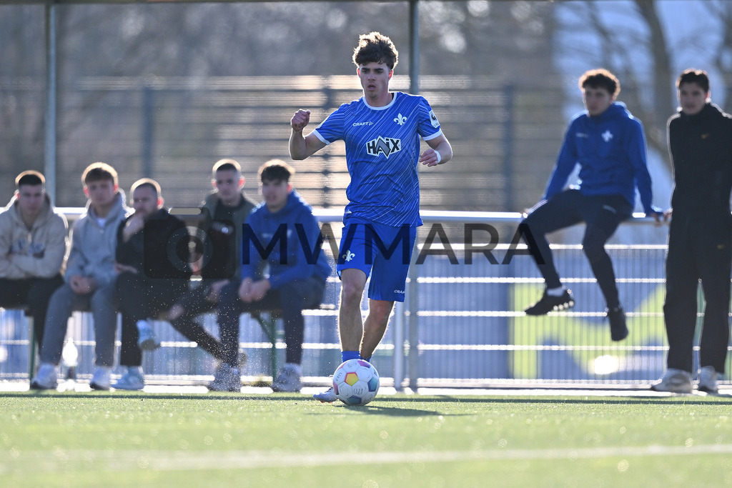 250305_EP__1886 | MWMARA - Realisiert mit Pictrs.com