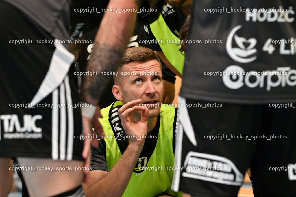 Carinthia Flamengo Futsal Club vs. FC Ljuti Krajisnici | #11 Kenan Ramic FC Ljuti Krajisnici, Carinthia Flamengo Futsal Club vs. FC Ljuti Krajisnici, Carinthia Flamengo Fusal Club vs. FC Ljuti Krajisnici am 12.10.2025 in Klagenfurt (Ballspielhalle Viktring), Austria, (Photo by Bernd Stefan)