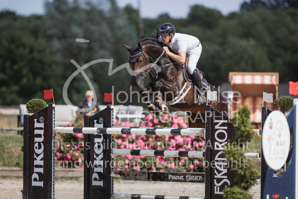 240628_LüPfSpTa_S1-Spr-122 | Deine schönsten Turniermomente als professionelle Fotos! Entdecke hochwertige Pferdesport-Fotografie im Online-Shop. Jetzt Fotos finden & bestellen!