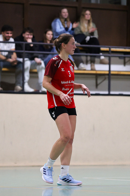 Handball I Damen I Saison 2025-2026 I Verbandsliga Süd I HSG Kalkberg 06 - MTV Dänischenhagen I 14.12.2025.142 | Linda Schulz (3, MTV Dänischenhagen) - Realisiert mit Pictrs.com