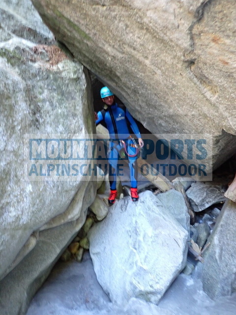 P9230074 | Bestelle die Bilder deines Berg- oder Wasser-Abenteuers mit Mountain Sports bequem von zu Hause aus direkt über unseren Online Fotoshop von pictrs.com. - Realisiert mit Pictrs.com