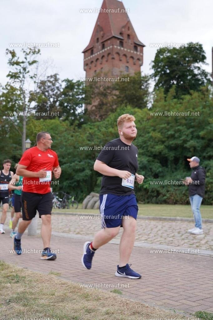 DSC05269 | Lichterlauf  - Realisiert mit Pictrs.com