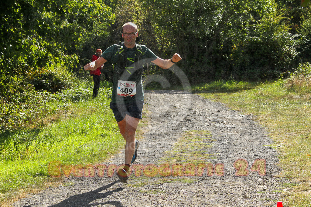 250830_1122_EV4_3398 | Sportfotografie im Rhein-Sieg Kreis, Köln, Bonn, NRW, Rheinland Pfalz, Hessen, etc. Unser Tätigkeitsfeld umfasst den Laufsport vom Volkslauf über den Marathon, Duathlon, Triathon bis zum Ultralauf wie Kölnpfad Ultra oder Schindertrail.