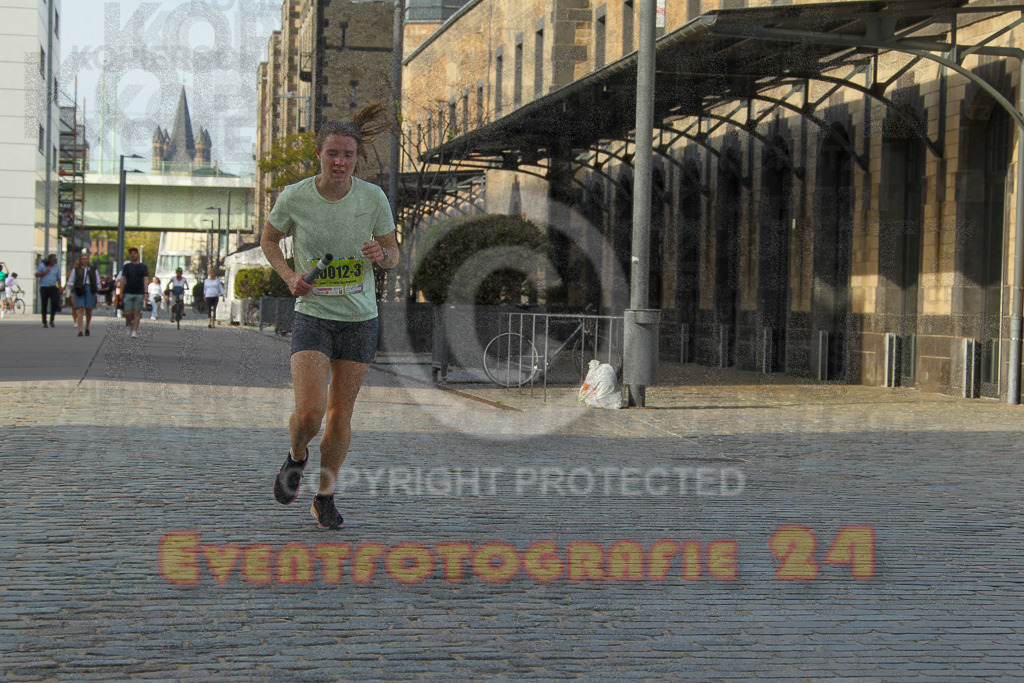 250920_1559_EV4_9652 | Sportfotografie im Rhein-Sieg Kreis, Köln, Bonn, NRW, Rheinland Pfalz, Hessen, etc. Unser Tätigkeitsfeld umfasst den Laufsport vom Volkslauf über den Marathon, Duathlon, Triathon bis zum Ultralauf wie Kölnpfad Ultra oder Schindertrail.