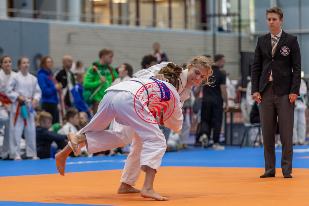 Internationaler Adler Cup 2024 | Foto vom Internationalen Adler Cup Judo Turnier im Sport- und Freizeitzentrum Kalbach im Oktober 2024 - Realisiert mit Pictrs.com