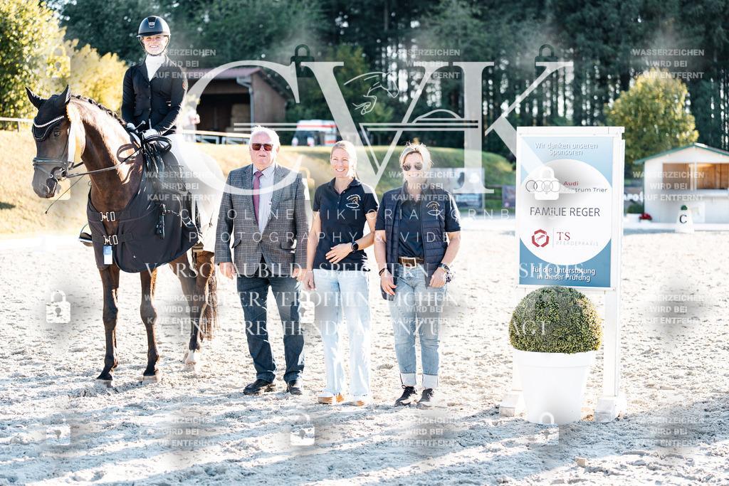 CK907251 | Turnierfotografie Pferdefotografie Trier Rheinland-Pfalz Pferdesport Reitsport Tierfotografie Sportfotografie Pferdevideo Pferdevideografie Equestrianvideography equestrianphotography  - Realisiert mit Pictrs.com