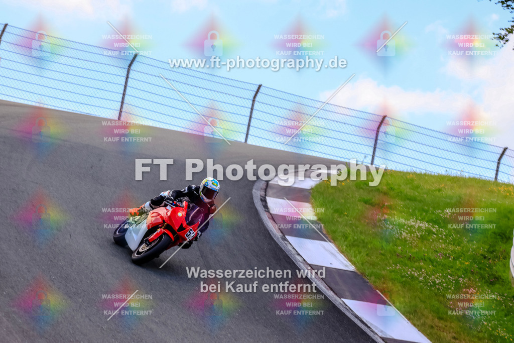 _TCM4157 | Hier findet Ihr Bilder von Touristenfahrten auf der Nürburgring Nordschleife oder von anderen Veranstaltungen die ich besucht habe. Viel Spass beim Durch Schauen 