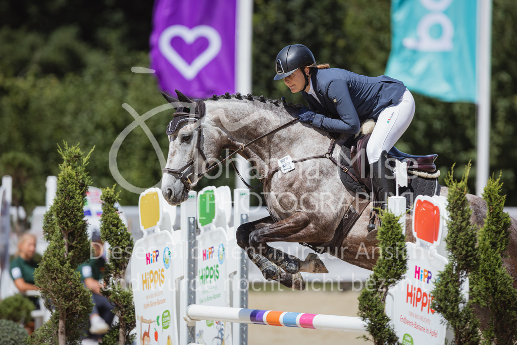 220728_BHO_BronzeTour_L-Stil_1-331 | Deine schönsten Turniermomente als professionelle Fotos! Entdecke hochwertige Pferdesport-Fotografie im Online-Shop. Jetzt Fotos finden & bestellen!