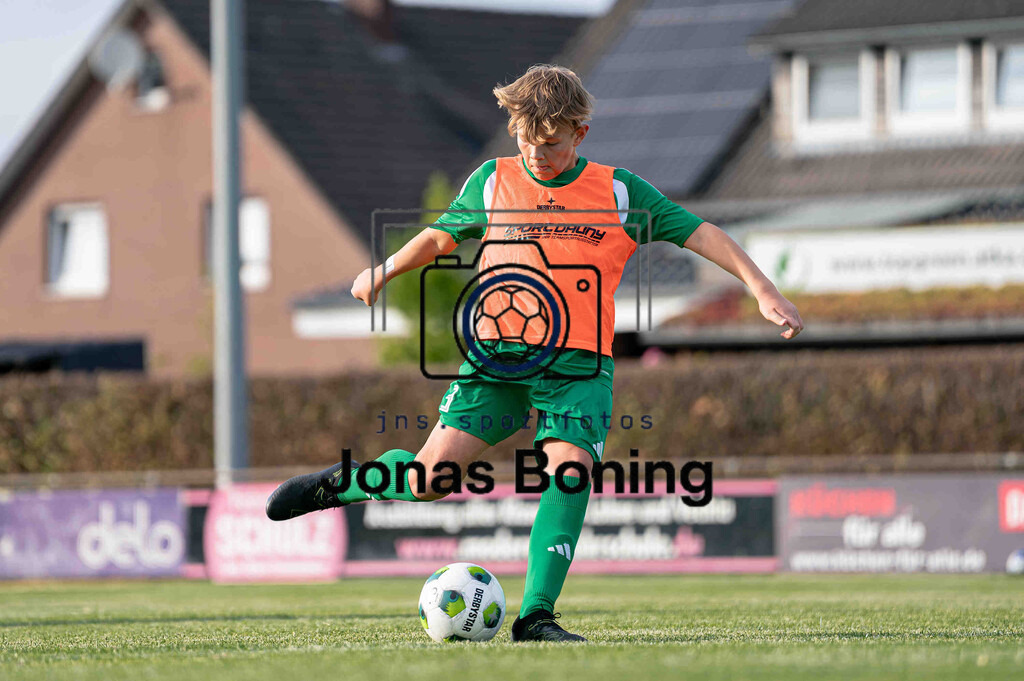 Fußball I C-Junioren I Saison 2026-2027 I Testspiel I GW Brockdorf - VfL Oldenburg I 04123 | jns.sportfotos - Realisiert mit Pictrs.com