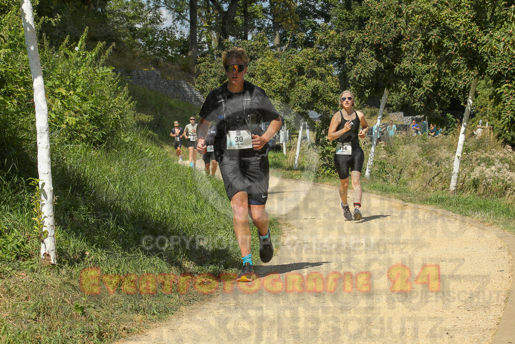 250824_1238_EX1_9992 | Sportfotografie im Rhein-Sieg Kreis, Köln, Bonn, NRW, Rheinland Pfalz, Hessen, etc. Unser Tätigkeitsfeld umfasst den Laufsport vom Volkslauf über den Marathon, Duathlon, Triathon bis zum Ultralauf wie Kölnpfad Ultra oder Schindertrail.