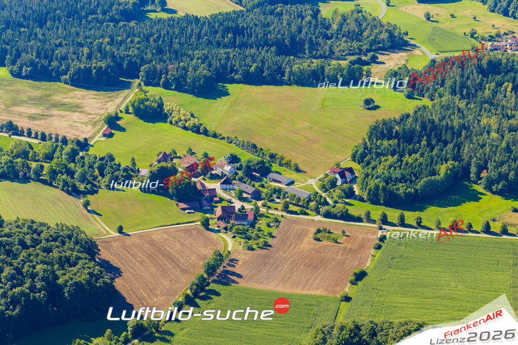 Luftaufnahme von Namsreuth Königstein Bild- Das Luftbild wurde 2025 vom UL-Flugzeug heraus erstellt ( keine Drohne ) - Hochauflösende Luftaufnahme -Nicht vergleichbar mit Google Maps oder Satelittenbilder- Die Geschenkidee !Mit Lizenz und Bildrechte bestellbar