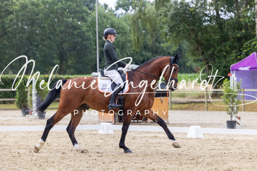 7I8A3936 | melanie-engelhardt-photography - Realisiert mit Pictrs.com