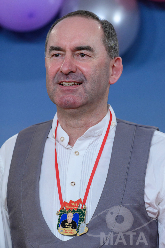_DWA1944 | Staatsminister Hubert Aiwanger (Freie Wähler) bei der TV-Sendung Fastnacht in Franken 2024. Veitshöchheim, 02.02.2024 Bayern Deutschland - Realisiert mit Pictrs.com