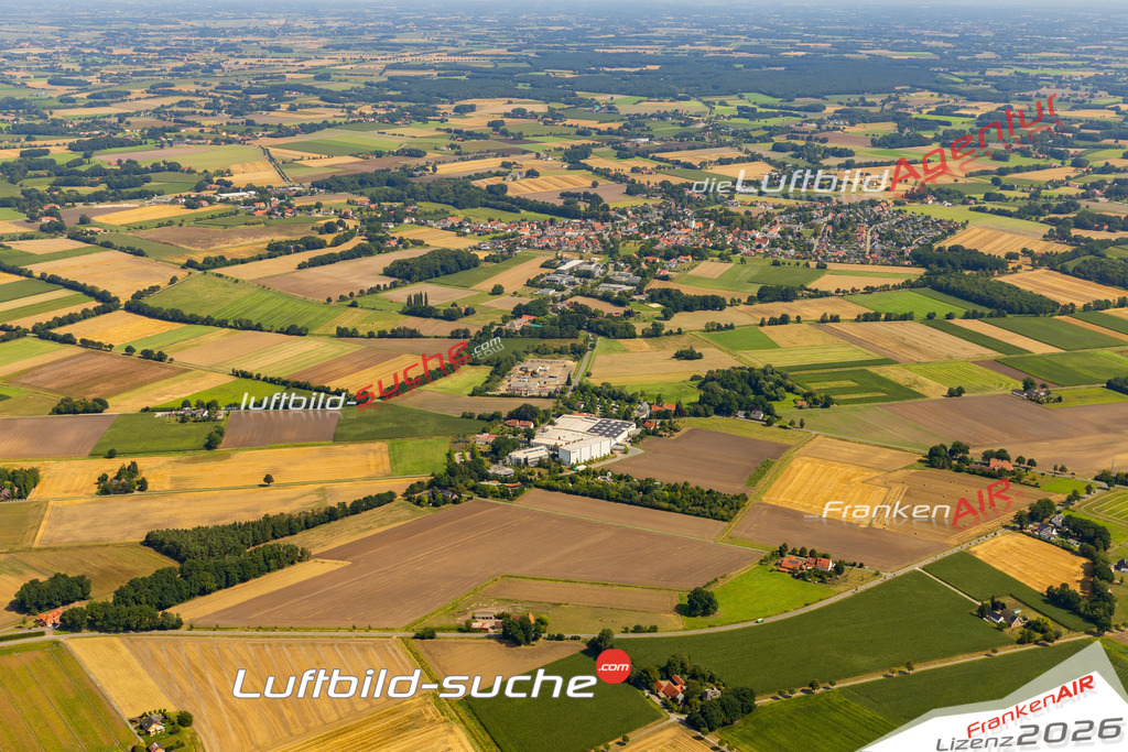 Luftbild Vs Google Maps  Levern  Stemwede -Das Luftbild wurde 2025 vom UL-Flugzeug heraus erstellt ( keine Drohnenluftbilder ) - Hochauflösende Luftaufnahme -Nicht vergleichbar mit Google Maps oder Satelittenbilder- Die Geschenkidee !Mit Lizenz und Bildrechte bestellbar