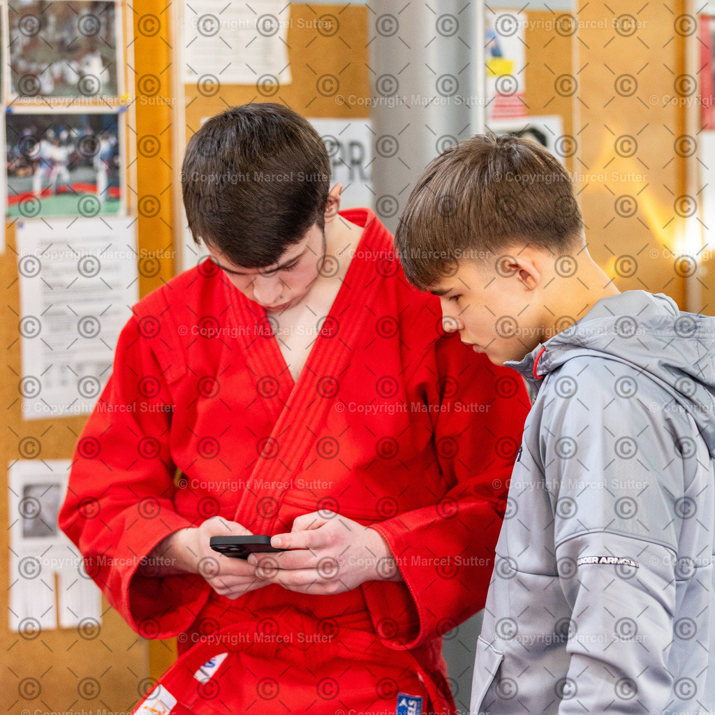 20250125-112210-_G2A2357-MarcelSutter | Finde und bestelle deine Sport- und Eventfotos in höchster Qualität. Professionelle Aufnahmen von Wettkämpfen, Veranstaltungen und Outdoor-Events – schnell und einfach online bestellen. - Realisiert mit Pictrs.com