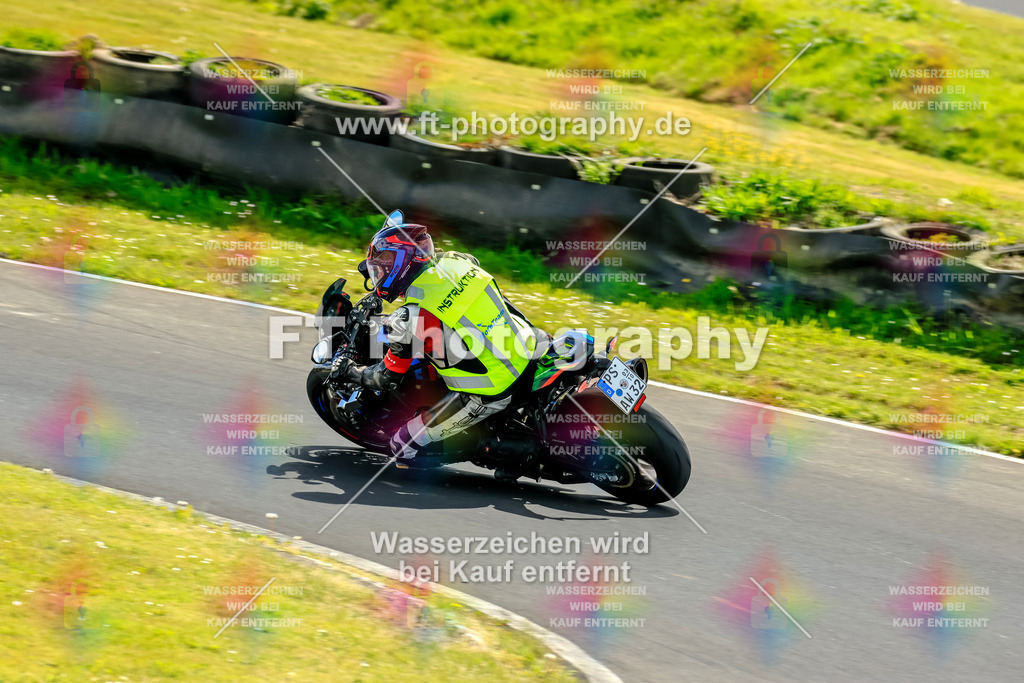 _OTO2657 | Hier findet Ihr Bilder von Touristenfahrten auf der Nürburgring Nordschleife oder von anderen Veranstaltungen die ich besucht habe. Viel Spass beim Durch Schauen 