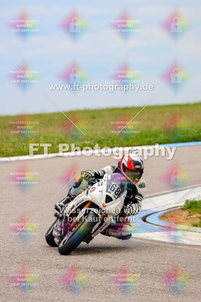 MotoTeam-2124 | Hier findet Ihr Bilder von Touristenfahrten auf der Nürburgring Nordschleife oder von anderen Veranstaltungen die ich besucht habe. Viel Spass beim Durch Schauen 