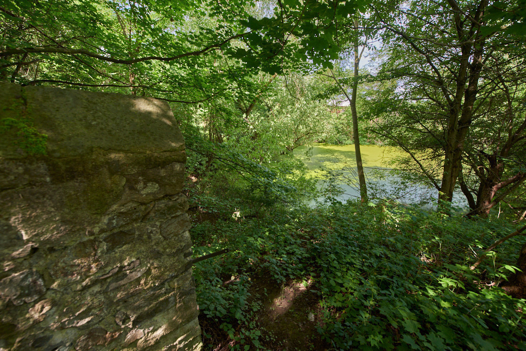 Bei der mittelalterlichen Wasserburg Burkhardswalde 01 | Bedeutsame Landschaften Deutschlands - Realisiert mit Pictrs.com