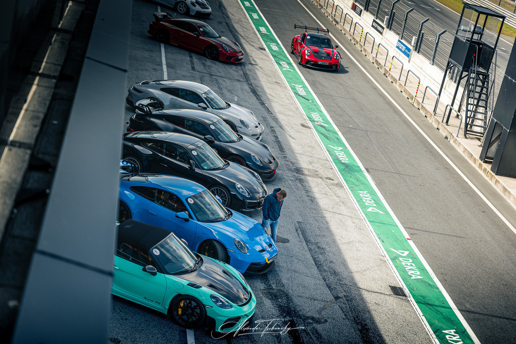 _6PZ6325 _ | Entdecken Sie die faszinierende Welt von Alexander Tschuncky Arts: Kreative Fotografie, atemberaubende Automobilkunst und hochwertiger Bilderdruck. Lassen Sie sich inspirieren! - Realisiert mit Pictrs.com