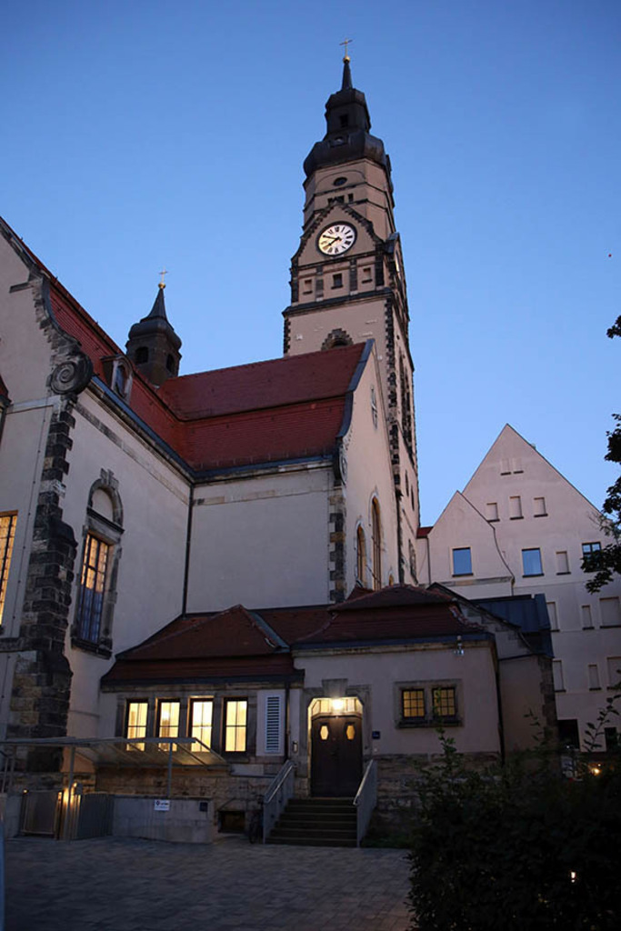 Philippuskirche | Das Team hinter BILDLEXIKON LEIPZIG bündelt historische wie aktuelle Informationen über die Stadt Leipzig in Text und Bild auf einer Plattform und stellt diese der interessierten Öffentlichkeit zur Verfügung.